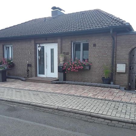 Haus Sonnenblick Apartment Momlingen Luaran gambar